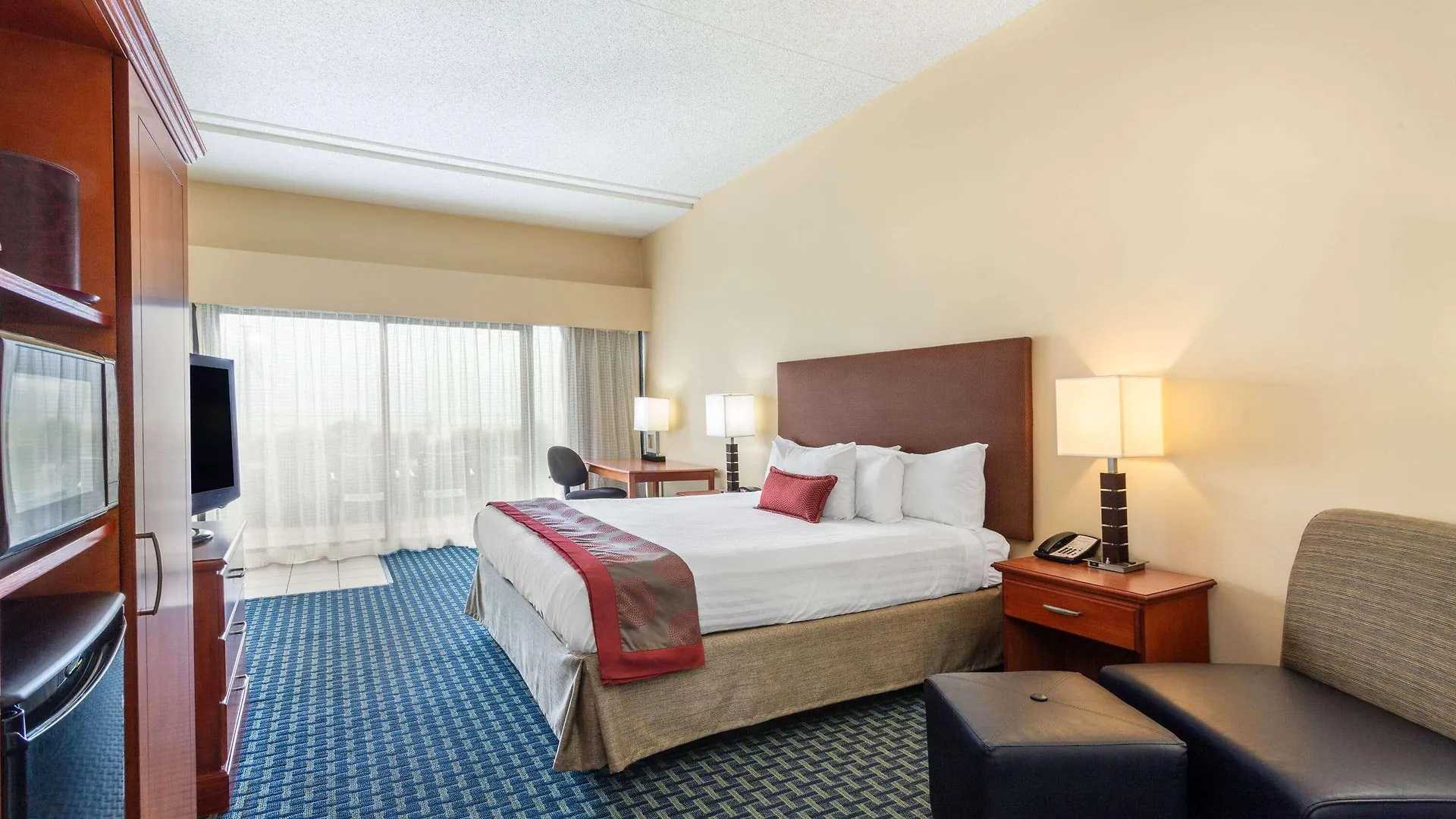Ramada Plaza By Wyndham Virginia Beach Oceanfront Hotel
