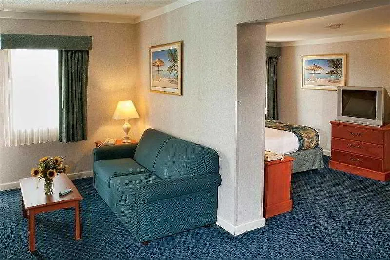 Ramada Plaza By Wyndham Virginia Beach Oceanfront